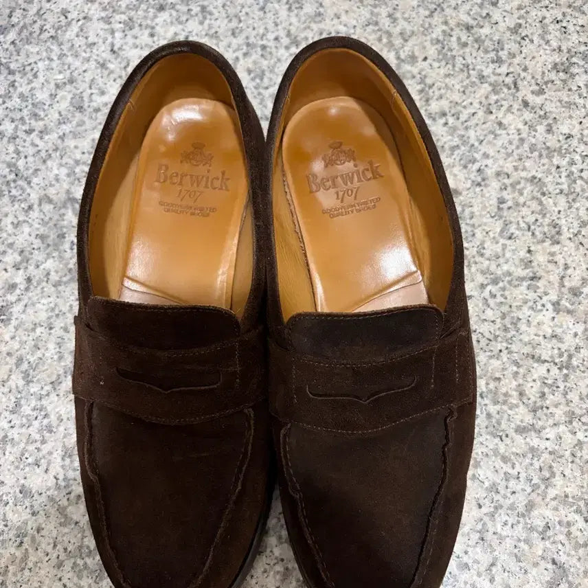 [SOLD OUT] 버윅 4456 로퍼 7반