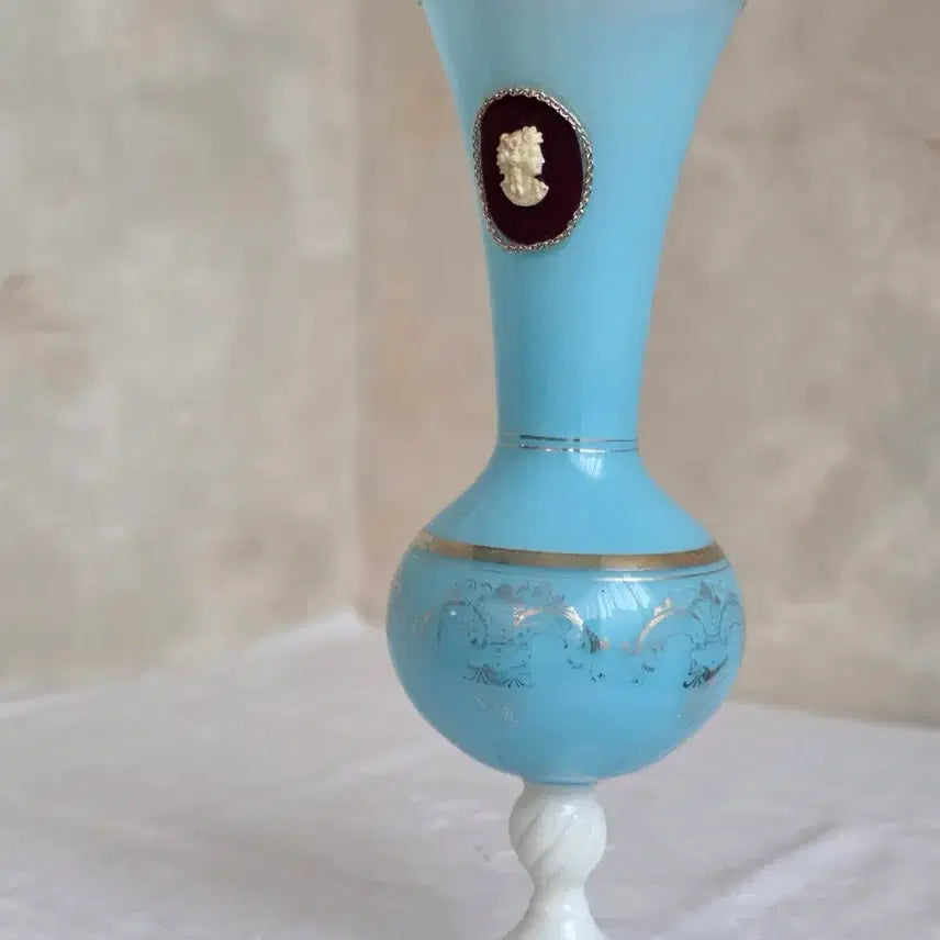 [BUNJANG] French Vintage Blue Opaline Cameo Large Vase 35cm / 프랑스 빈티지 블루 오팔린 카메오 대형 화병 / 35cm