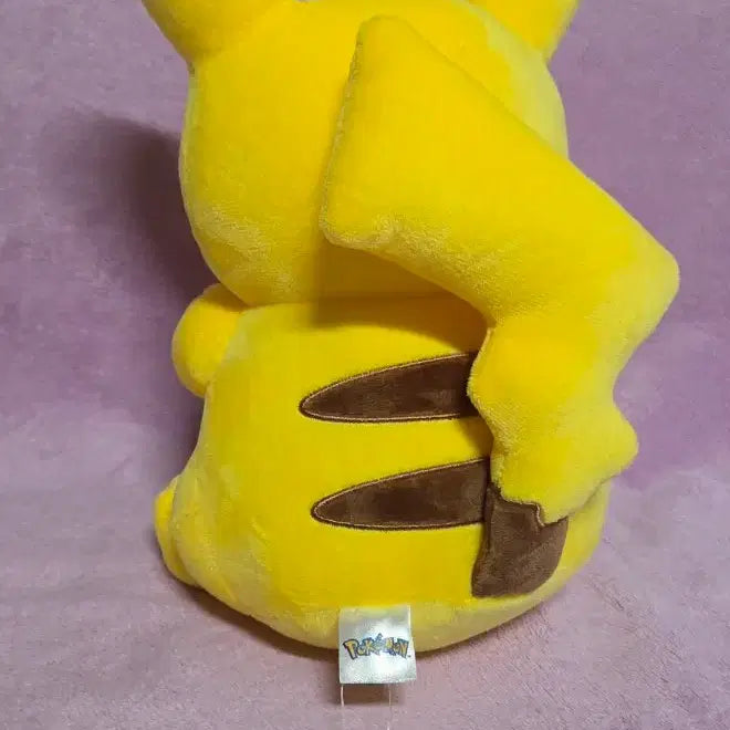 [BUNJANG] Pokemon Pikachu Birthday Plush Toy / 포켓몬스터 생일 피카츄 인형