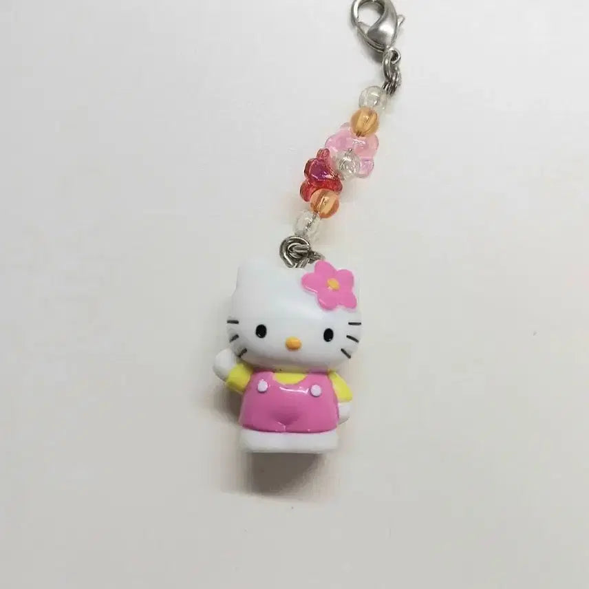 [BUNJANG] Classic Flower Hello Kitty Charm / 꽃고전키티스트랩