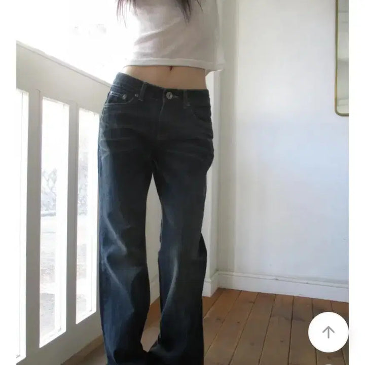 [BUNJANG] Timeline Seoul Low-Rise Jeans (Blue Denim, Size M) / 타임라인서울 진청 로우라이즈 진 M 택 그대로