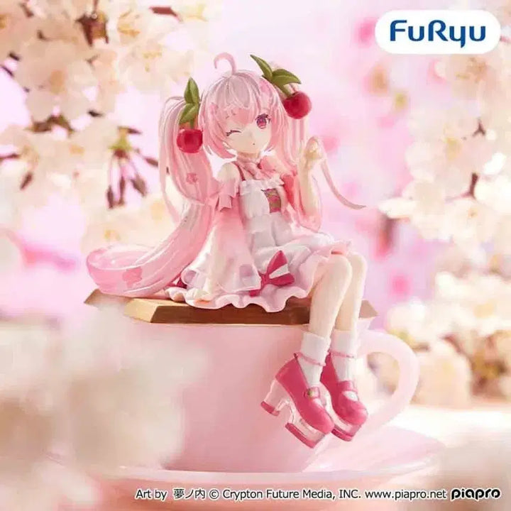 [BUNJANG] FURYU Vocaloid Hatsune Miku Sakura Miku 2025 Wink Figure / 하츠네 미쿠 후류 누들스토퍼 사쿠라 미쿠 2025 윙크 피규어