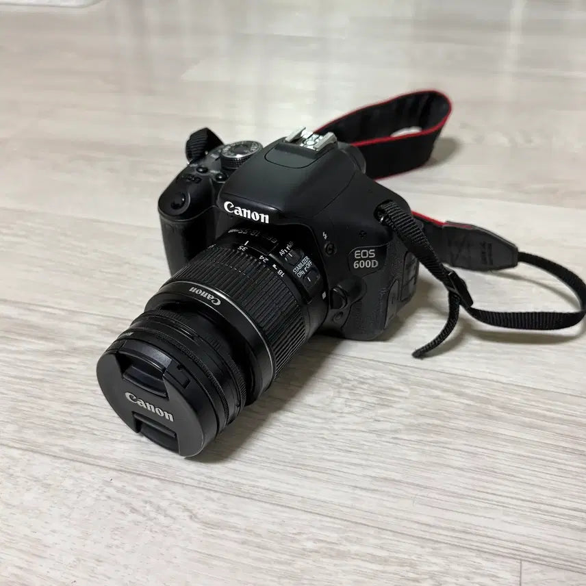 [SOLD OUT] 캐논 EOS 600D DSLR 풀세트 판매 / 렌즈 3개 / 가방 배터리