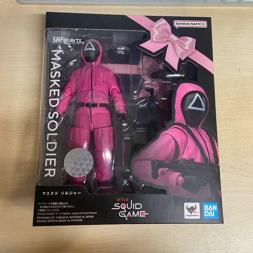 [BUNJANG] Bandai S.H.Figuarts Squid Game Soldier Action Figure / 반다이 S.H.Figuarts 오징어게임 병사 피규어