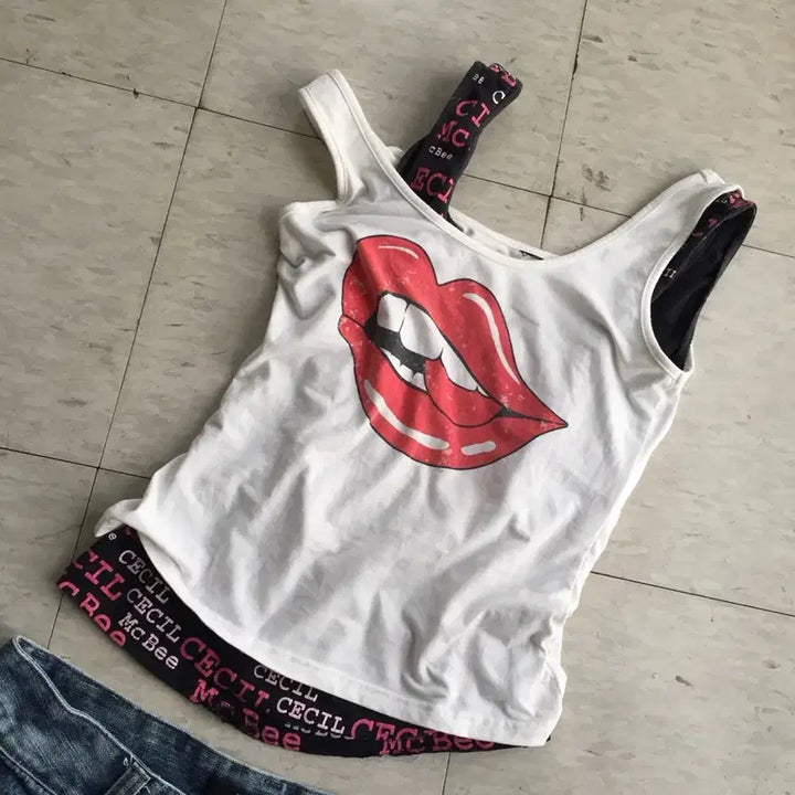 [BUNJANG] Cecil McBee Y2K Sleeveless Tank Top and Hot Pants Set / Cecil McBee 갸루 y2k 슬리브리스 핫팬츠 코디 세트
