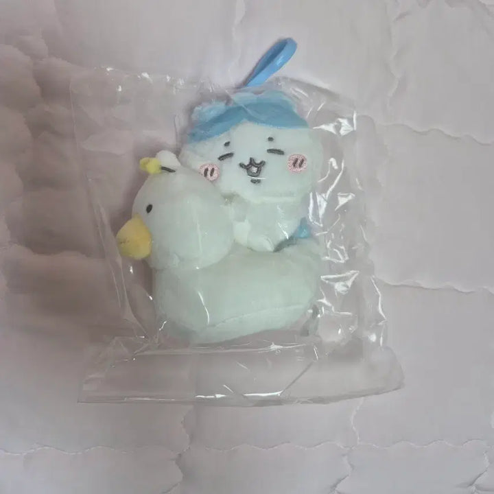 [BUNJANG] Chiikawa Hachiware Baby Duck Toilet Mascot Plush Doll / 치이카와 하치와레 베이비 오리 변기 마스코트 인형