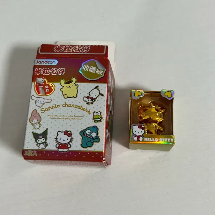 [BUNJANG] Sanrio Hello Kitty Gold Special Figure / 산리오 헬로키티 금색 피규어 스페셜