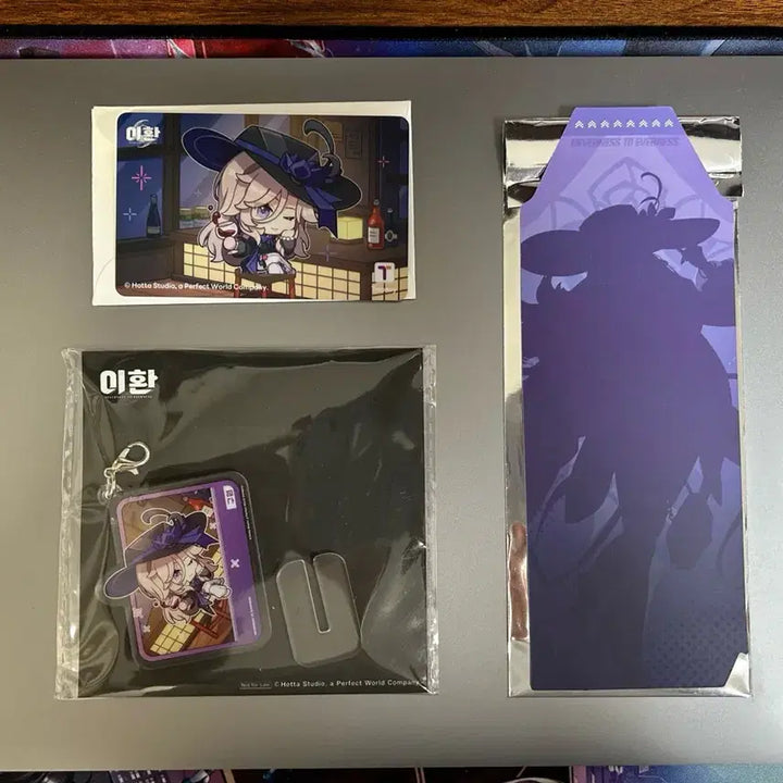 [BUNJANG] Leehwan Guwon Acrylic Keyring &amp; Tmoney Card Set / 이환 구원 티머니 풀세트 (~5/25)