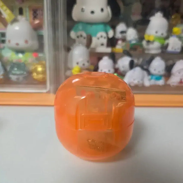 [BUNJANG] Sanrio Miniature Tanning Hawaiian Mask Collection Vol. 2 Kitty Keychain / 산리오 미니어처 태닝 가면 컬렉션 2탄 가챠 *키티