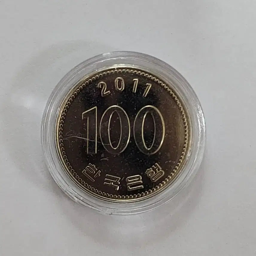 [BUNJANG] 2011 100 Won Coin Bundle Set (Unused) / 2011년 100원 동전 (미사용)     6개 일괄