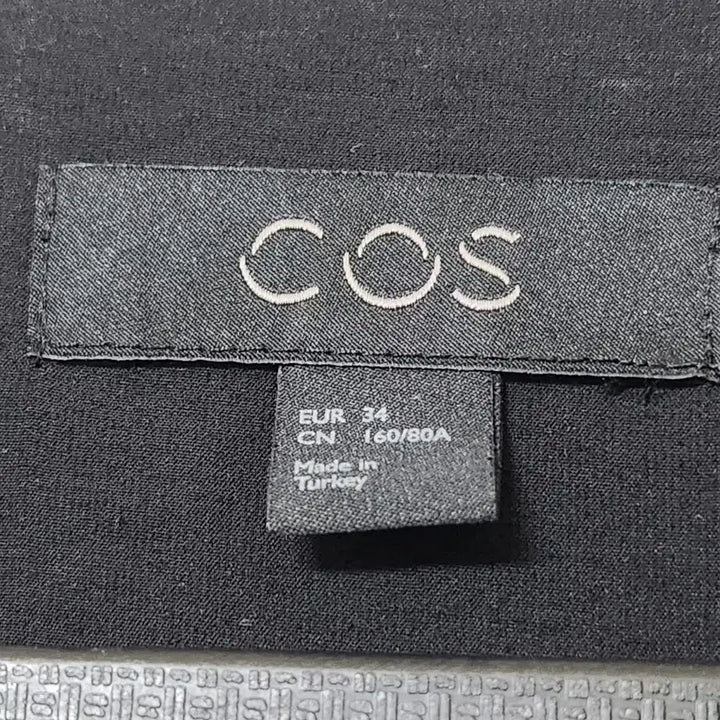 [SOLD OUT] COS 블랙 원피스