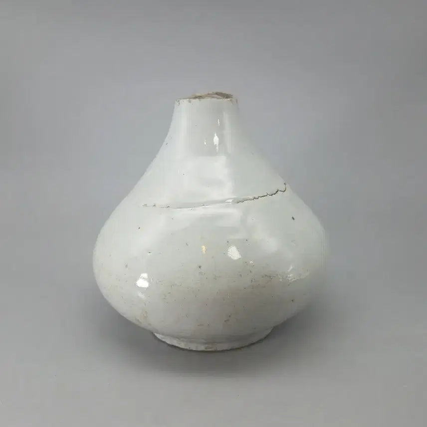 [BUNJANG] Joseon Dynasty Bunwon Celadon Porcelain Vase / 골동품 조선후기 관요 분원 순백자 병