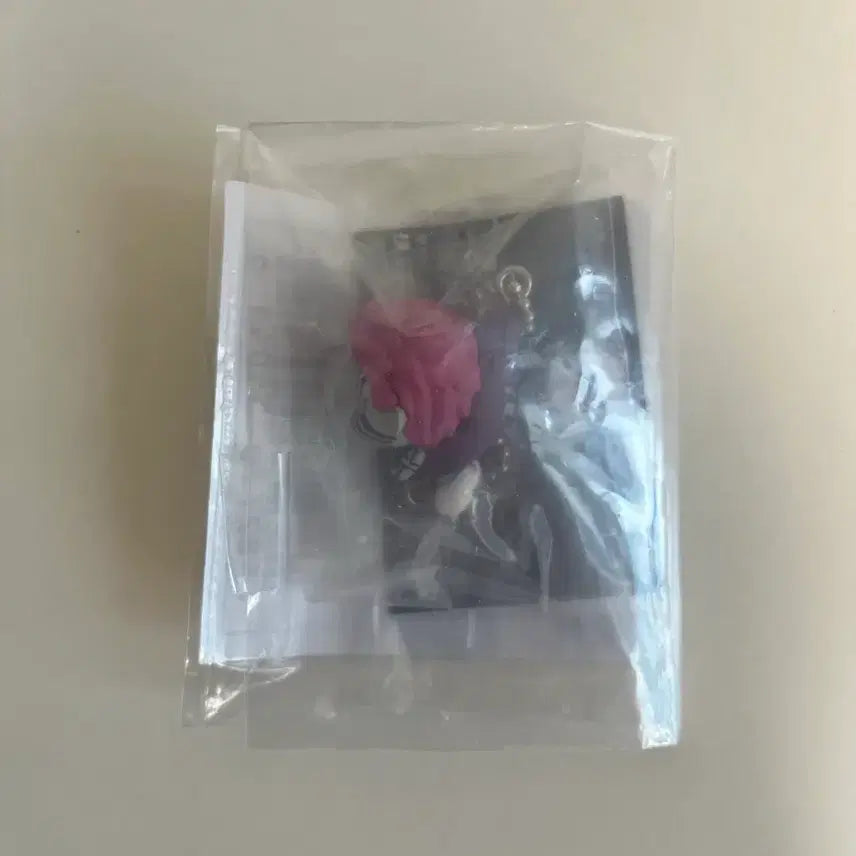 [BUNJANG] Demon Slayer Akaza Ball Chain Keychain / 귀멸의칼날 대롱 가챠 아카자 판매합니다. 미개봉 상품
