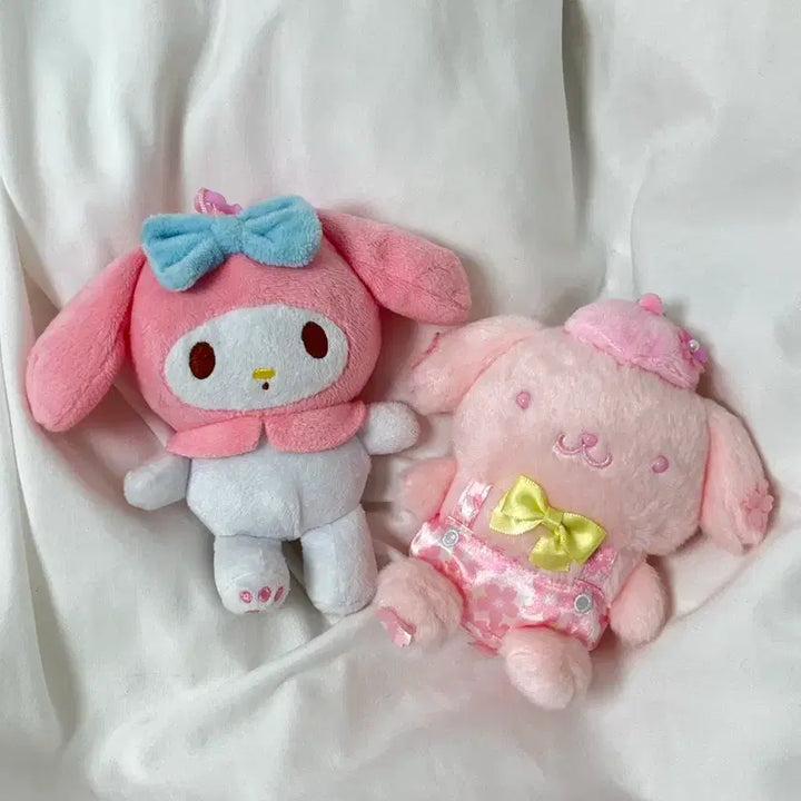 [BUNJANG] Sanrio 2023 Cherry Blossom Pompompurin Mascot Doll Keychain / 2023산리오 벚꽃한정 폼폼푸린 마스코트