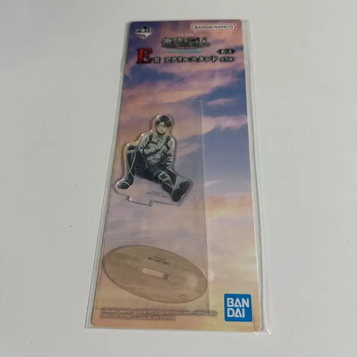 [BUNJANG] Attack on Titan Ichiban Kuji E Prize Levi Acrylic Stand (Sealed) / [미개봉]진격거 제일복권 E상 리바이 아크릴스탠드