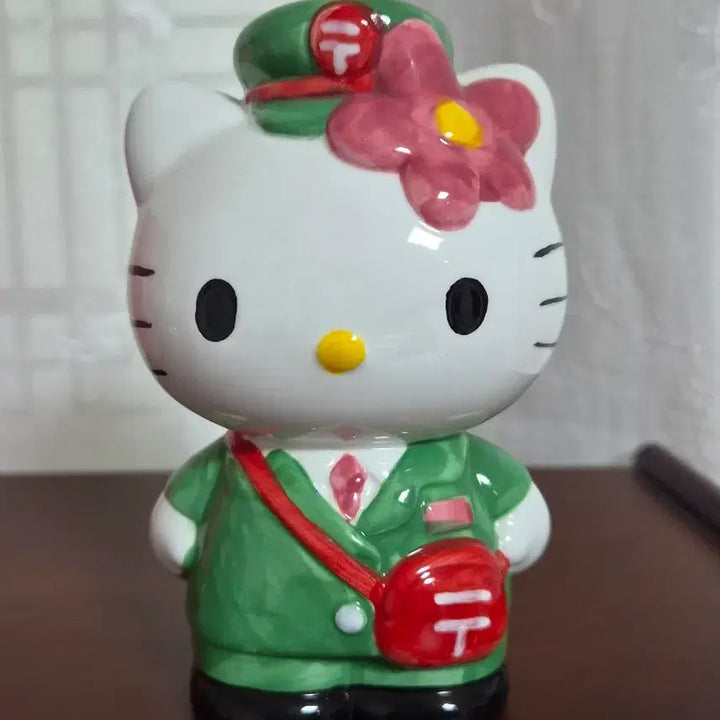 [BUNJANG] Sanrio Hello Kitty 2003 Post Office Collaboration Ceramic Piggy Bank / 03년 고전 키티 우체국 콜라보 저금통