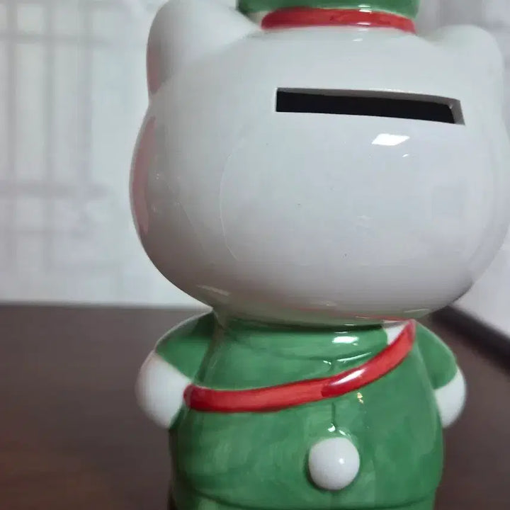 [BUNJANG] Sanrio Hello Kitty 2003 Post Office Collaboration Ceramic Piggy Bank / 03년 고전 키티 우체국 콜라보 저금통