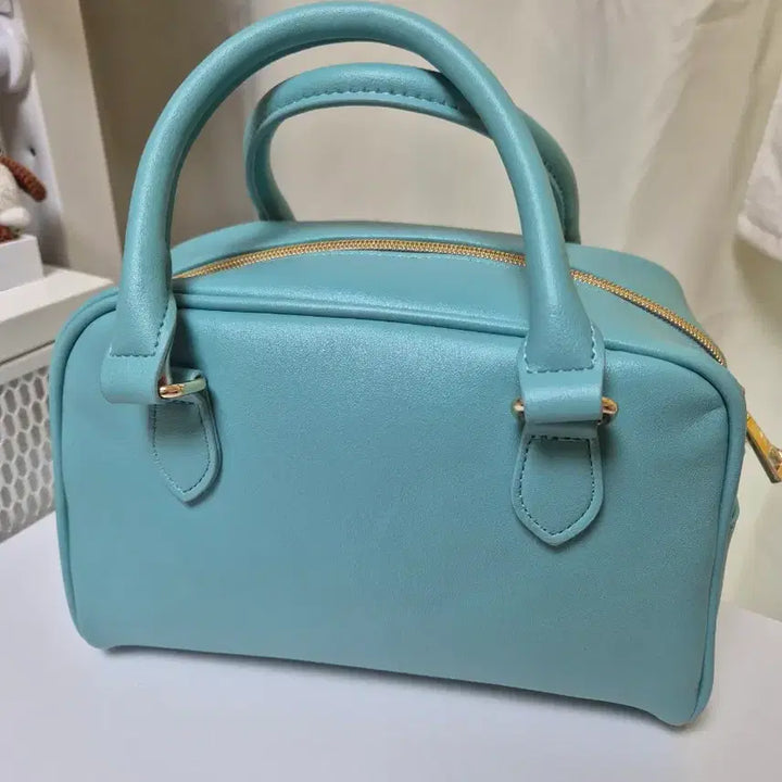 [BUNJANG] Hangyodong Leather Tote Bag / 한교동 가방 토트백 산리오 판매 가죽가방