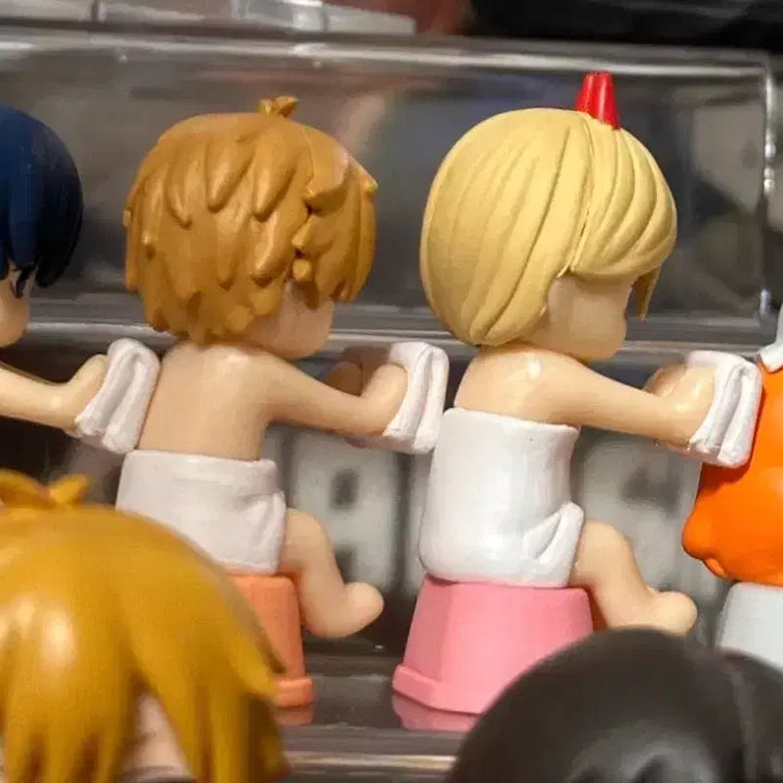 [BUNJANG] Chainsaw Man Furotomo Gacha Figure Full Set / 체인소맨 목욕탕 피규어 후로토모 가챠 풀세트 양도
