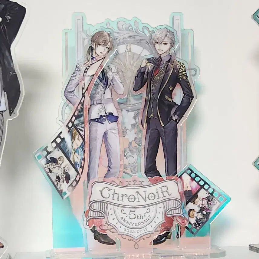 [BUNJANG] Kuzunoha 5th Anniversary Acrylic Stand / 쿠로노와 5주년 아크릴 스탠드 카나에 쿠즈하