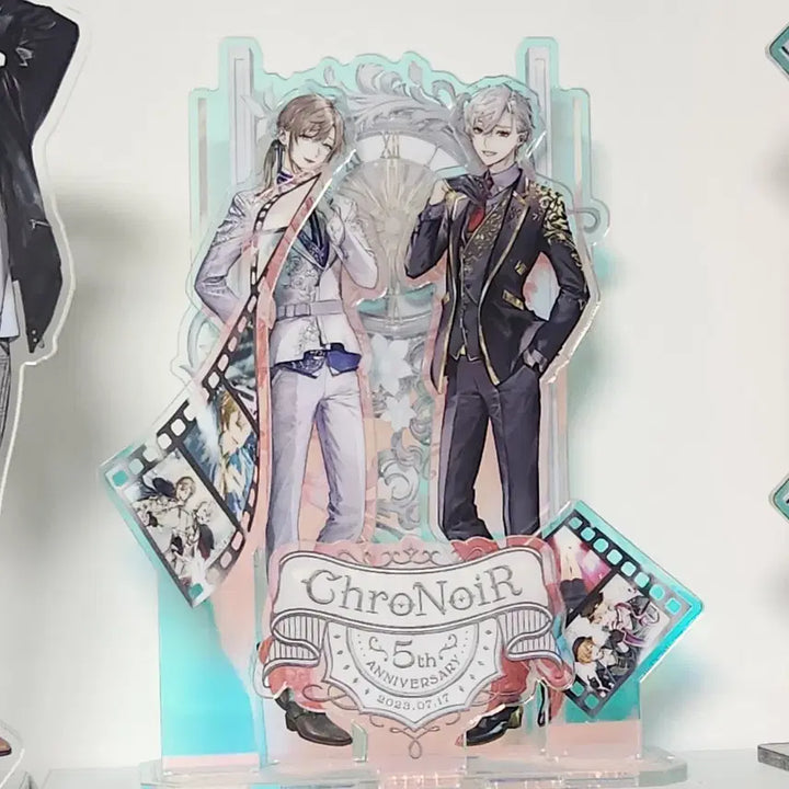[BUNJANG] Kuzunoha 5th Anniversary Acrylic Stand / 쿠로노와 5주년 아크릴 스탠드 카나에 쿠즈하
