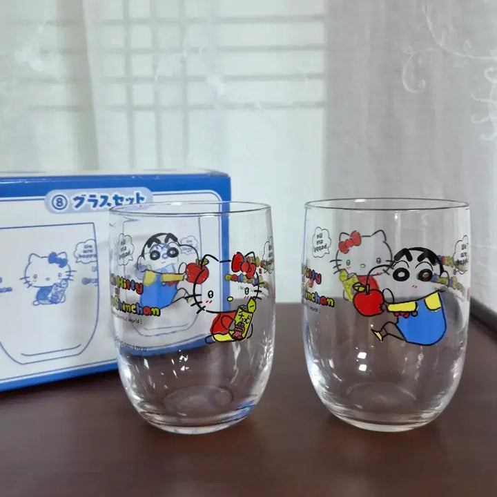 [BUNJANG] Sanrio Hello Kitty x Crayon Shin-chan Collaboration Glass Cup / 헬로 키티 짱구 콜라보 유리컵
