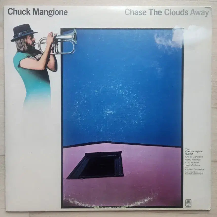 [BUNJANG] Chuck Mangione Chase The Clouds Away US First Press LP / Chuck Mangione-Chase The Clouds (US초판)
