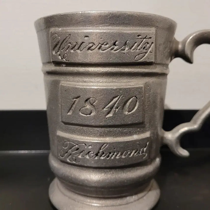 [BUNJANG] Vintage Richmond University Beer Glasses Set (2) / (빈티지) 맥주컵 2점