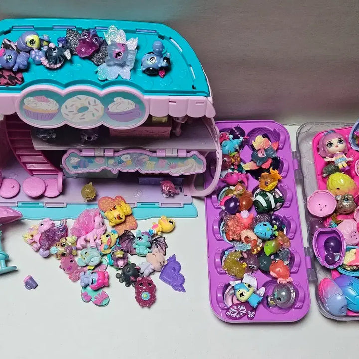 [BUNJANG] Spin Master Hatchimals CollEGGtibles Cosmic Candy Shop &amp; Figures Bundle Vintage Toy / 스핀마스터 해치멀 컬에그티블 코스믹 캔디샵 및 피규어 대량 일괄 고전완구
