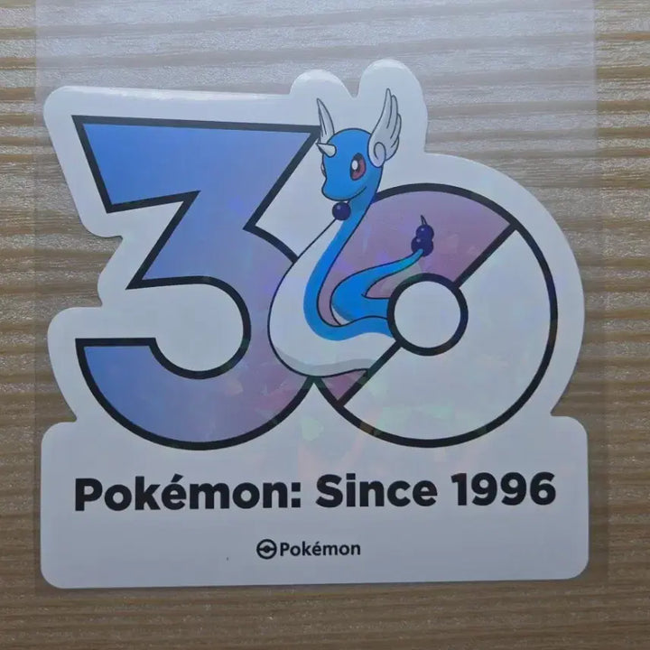 [BUNJANG] Pokemon 30th Anniversary Dragonite Logo Sticker / 포켓몬 신뇽 30주년 로고스티커