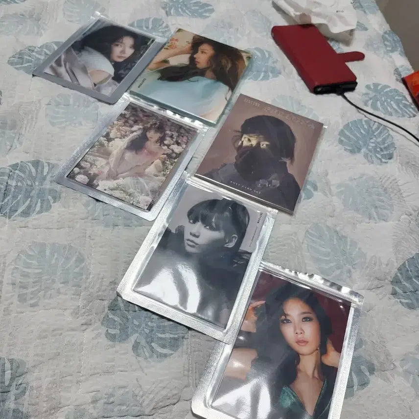[BUNJANG] Taeyeon Postcard Bundle Set / 태연 포토 포토엽서 40장 일괄금액