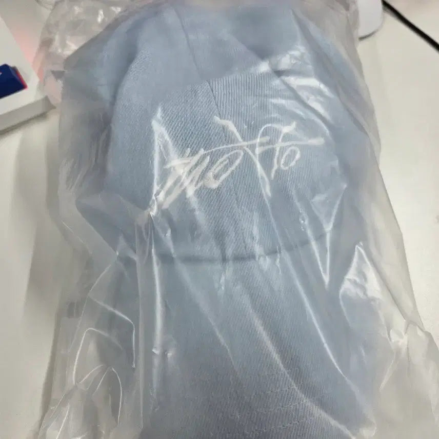 [BUNJANG] ITZY Motto Ball Cap (Sky Blue) - Sealed / itzy motto 볼캡