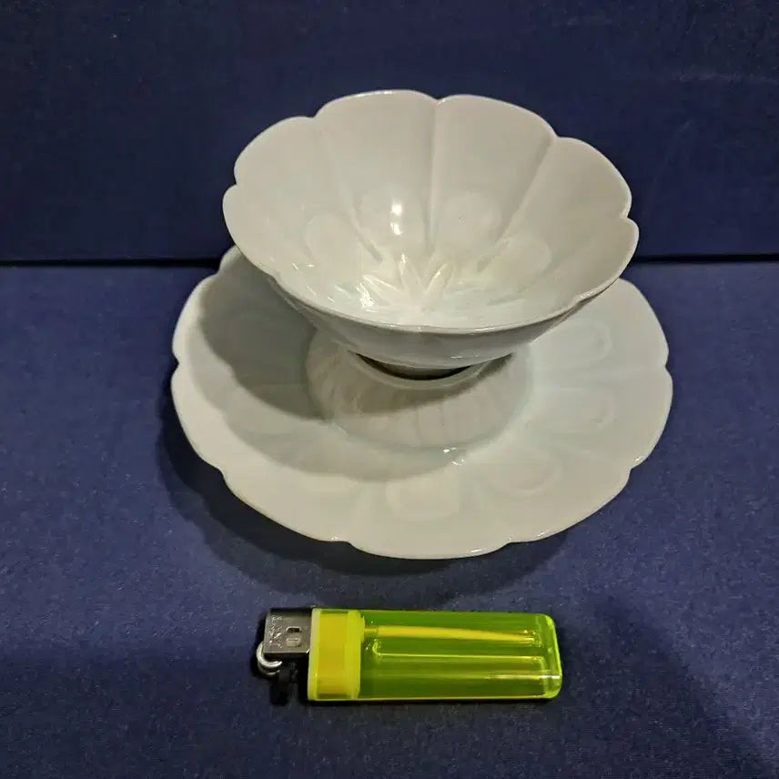 [BUNJANG] Ding Ware Cup and Saucer Set / 정요 잔과 받침 1세트