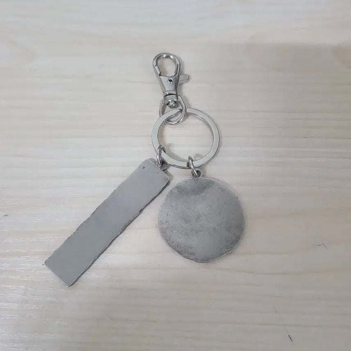 [BUNJANG] Hanroro Hatching Room Keyring / 한로로 해칭룸 키링 (택포)
