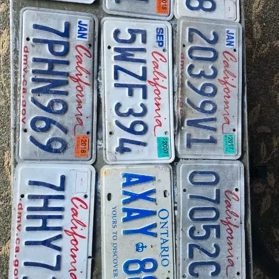 [BUNJANG] US Original License Plates (California, Ontario) - Vintage Collectible Set / 미국 오리지널 번호판 차량 번호판 넘버 플레이트 일괄 판매 합니다