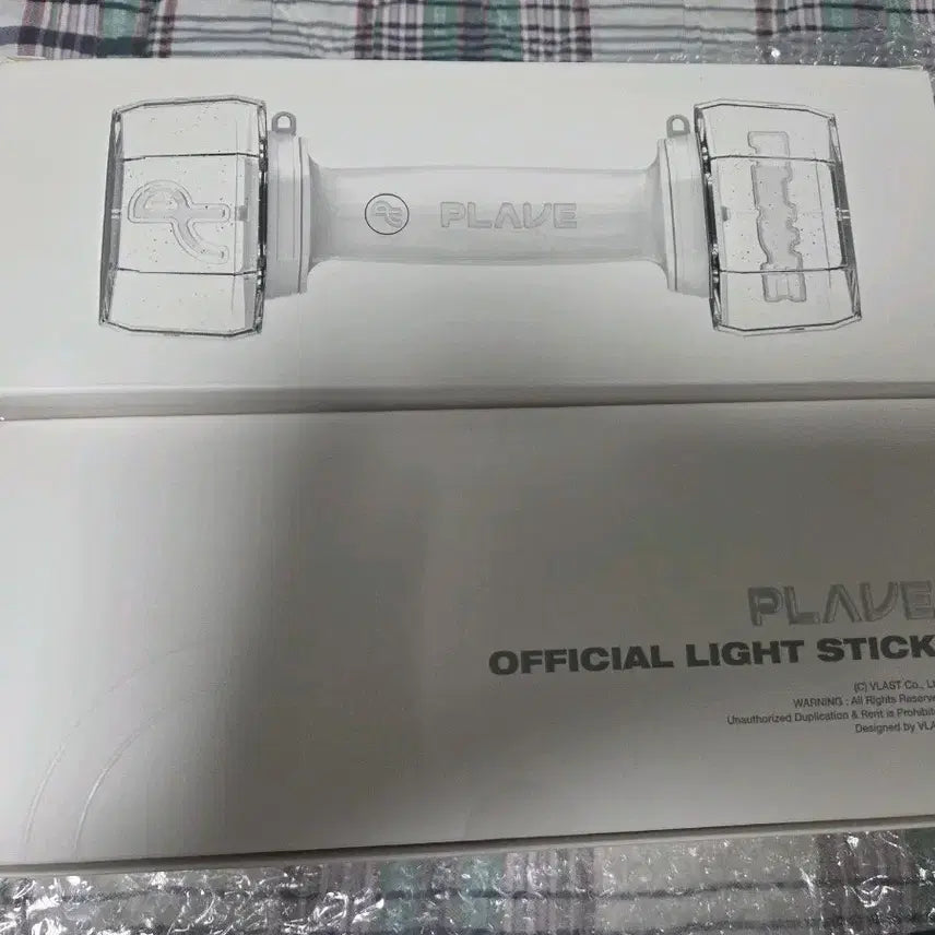 [BUNJANG] PLAVE Official Lightstick / 플레이브 응원봉 판매합니다