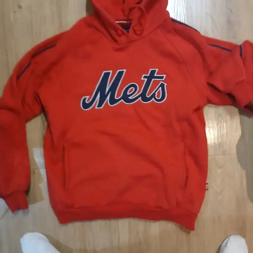 [BUNJANG] MLB Mets Red Hoodie / MLB Mets 메츠 레드 후드티.90