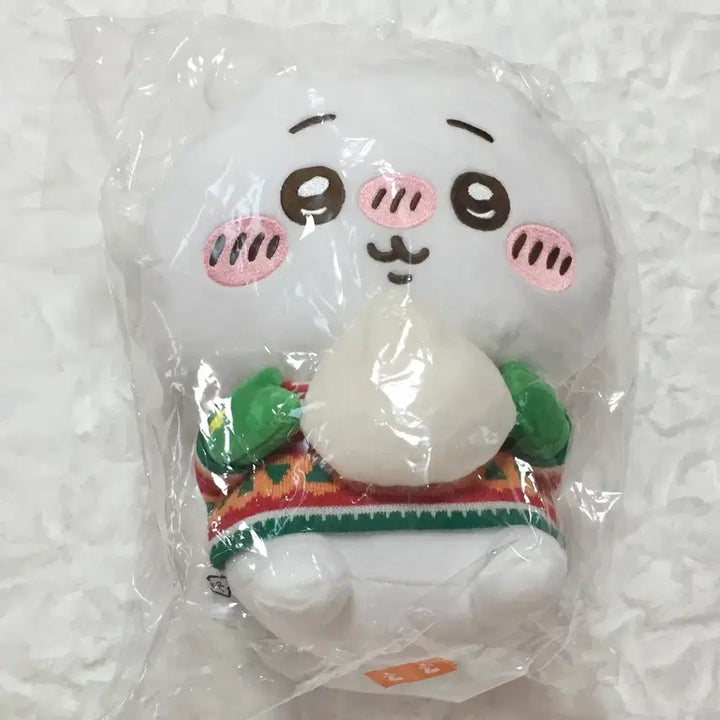 [BUNJANG] Chiikawa Seven Eleven Christmas Hobbang Plush Doll A Prize / 치이카와 쿠지 세븐일레븐 겨울 크리스마스 호빵 A상 인형 누이