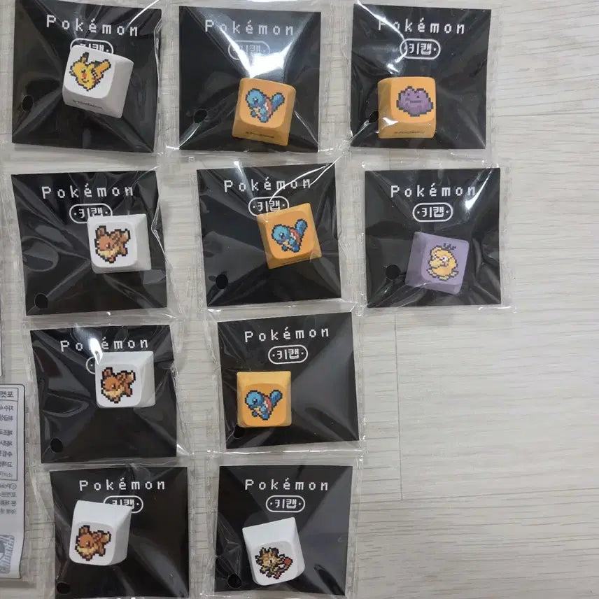 [BUNJANG] Pokemon Keycap Acrylic Keyring / cu 포켓몬 키캡 아크릴 키링 이브이 꼬부기 고라파덕 뮤 피카츄 메타몽