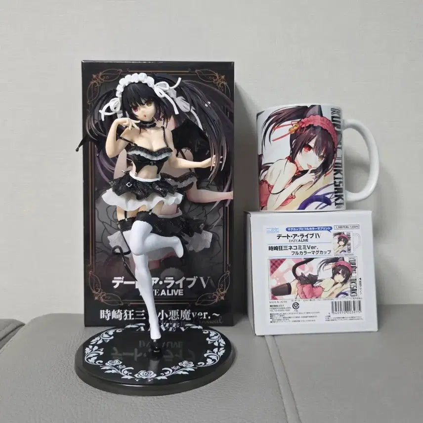 [BUNJANG] Date A Live Kurumi Tokisaki Little Devil Figure &amp; Cospa Mug Cup Bundle / 데어라 데이트 어 라이브 쿠루미 소악마 피규어 코스파 머그컵 일괄