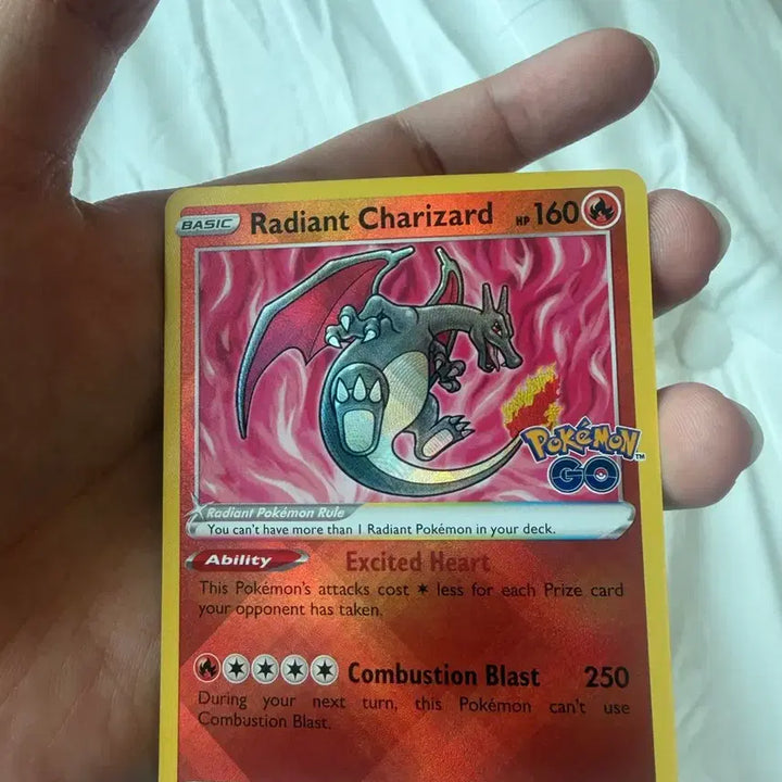 [BUNJANG] Brilliant Charizard North American Edition Trading Card / 찬란한 리자몽 북미판
