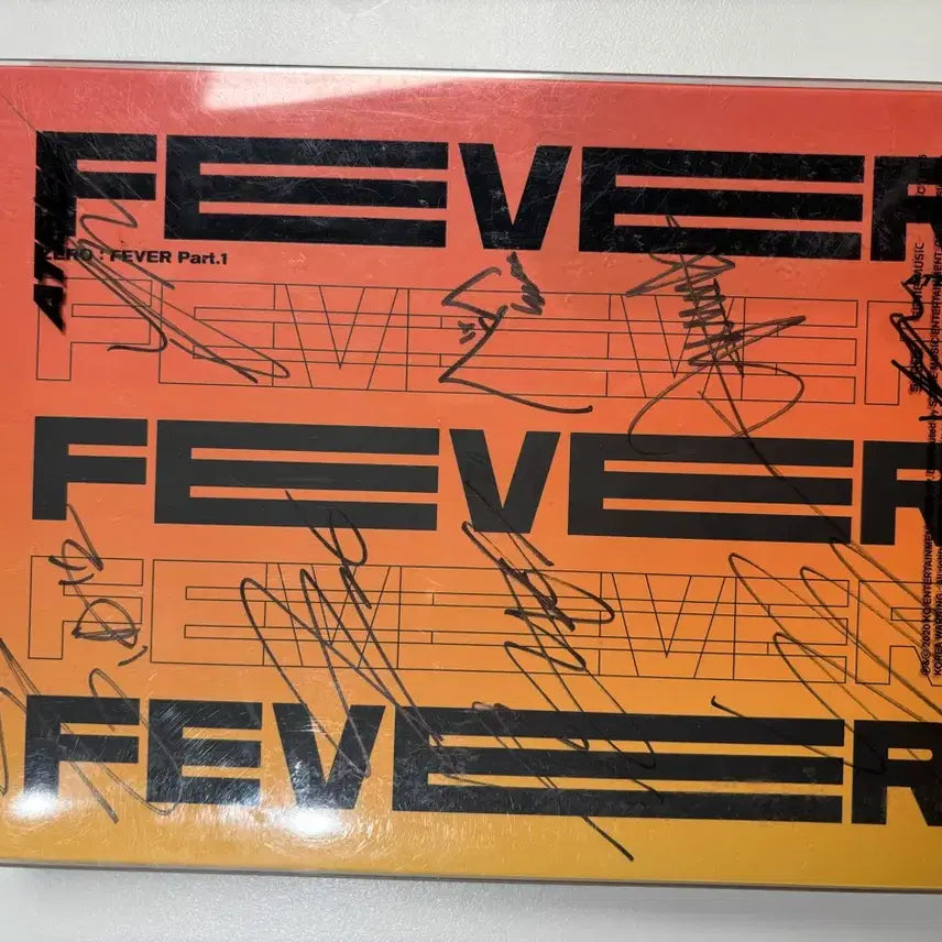 [BUNJANG] ATEEZ Fever Part.1 Autographed Album / 에이티즈 Fever Part.1 친필 사인 앨범