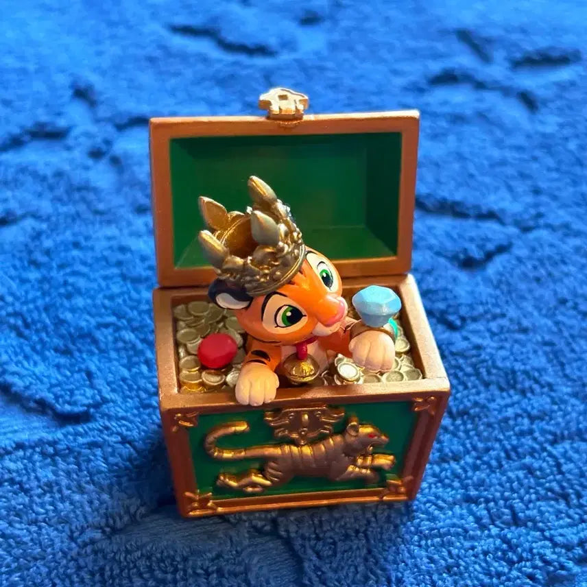 [BUNJANG] DisneySea Sinbad Cha-Du Treasure Chest Figure / 디즈니씨 신밧드 챠두 보물상자 피규어