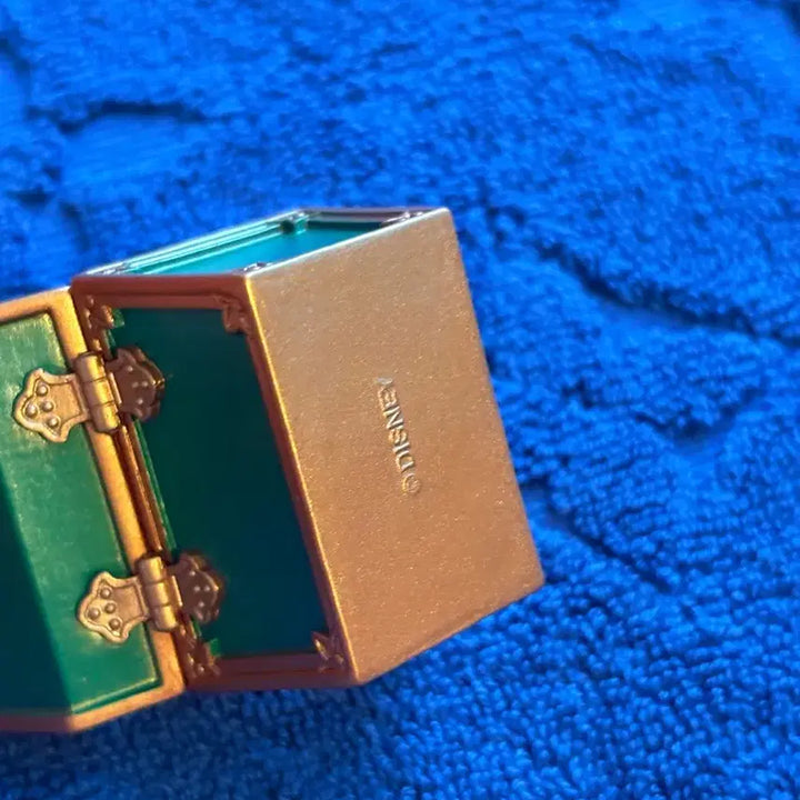 [BUNJANG] DisneySea Sinbad Cha-Du Treasure Chest Figure / 디즈니씨 신밧드 챠두 보물상자 피규어