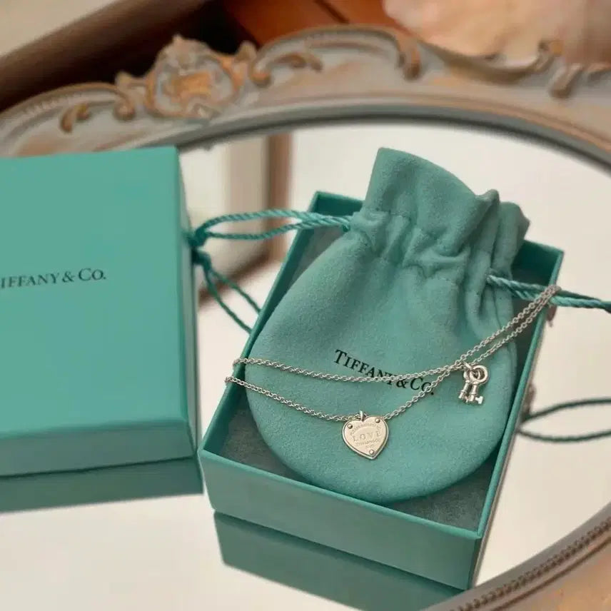 [BUNJANG] Tiffany &amp; Co. Return to Tiffany Heart &amp; Key Necklace Set / 티파니앤코 리턴투 하트 키 목걸이 세트