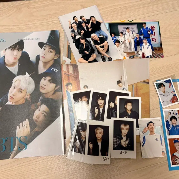 [BUNJANG] BTS Photobook (Group) Us, Ourselves POB Bundle Set / [포카 있음] 방탄 포토북 (단체) us, oursleves