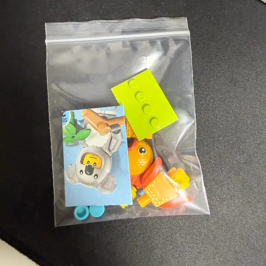 [BUNJANG] LEGO Minifigure Fish Mask (Series 28) / 레고 28시즌 미피 물고기탈 팝니다