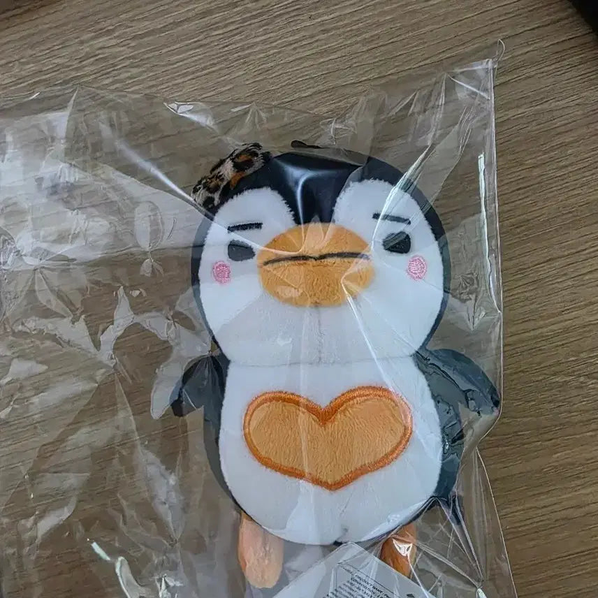 [BUNJANG] Lee Junho PenPen Plush Doll / 이준호 PenPen PLUSH 인형