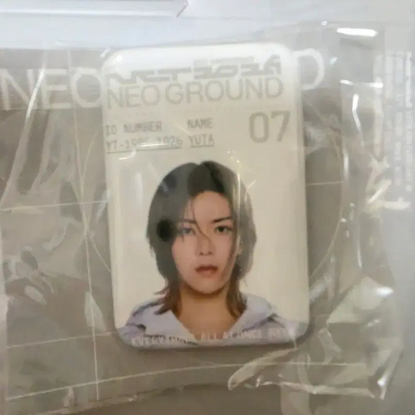 [BUNJANG] NCT 10th Anniversary ID Metal Badge Yuta / 엔시티 팝업 10주년 아이디 메탈 뱃지 유타