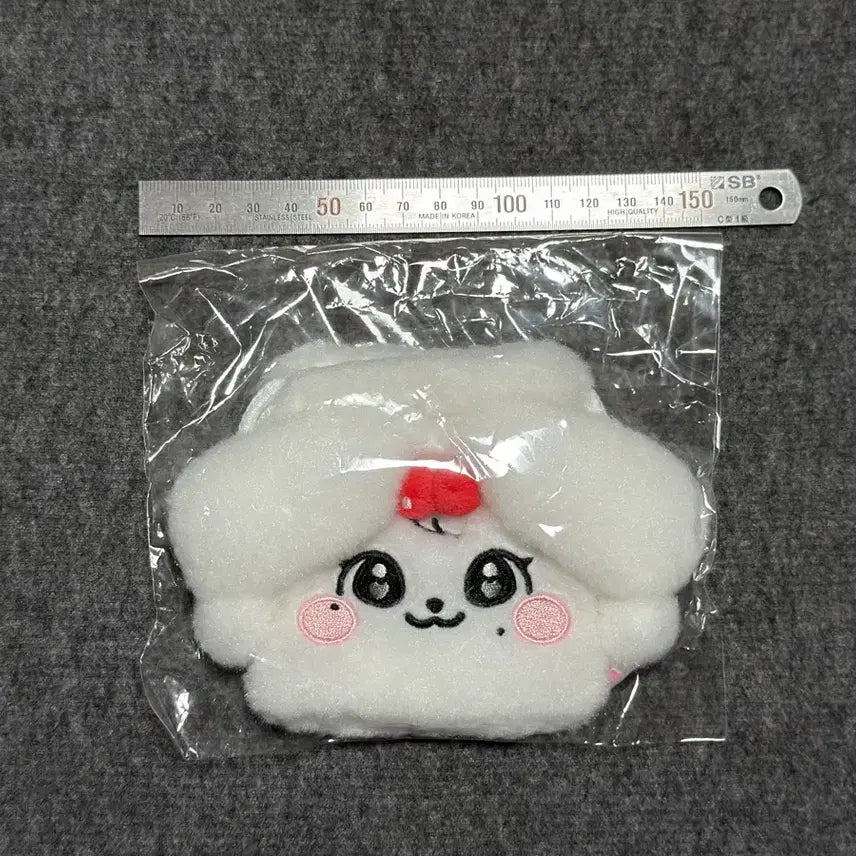 [BUNJANG] IVE Mini V Cherry Pouch / 아이브 미니브 체리 파우치